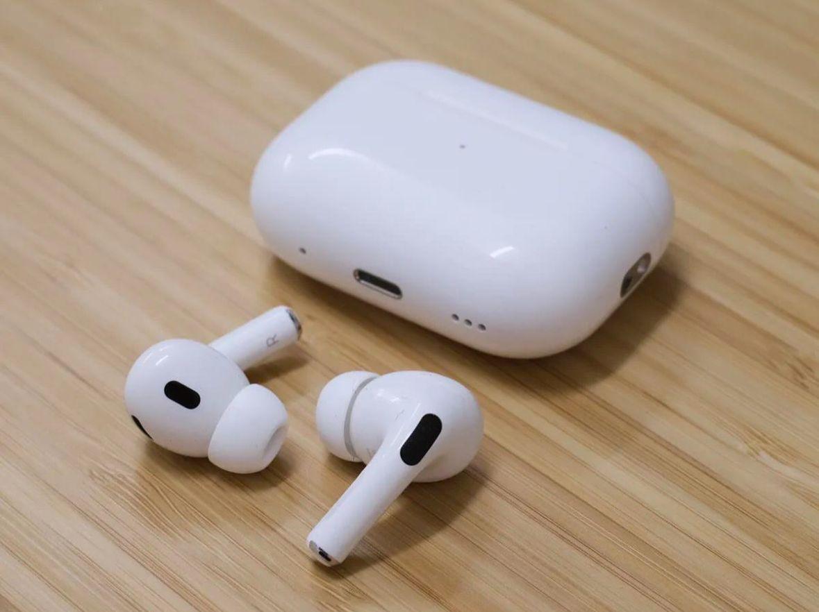 AirPods Pro 2 – Lanyard Buzzer Edition