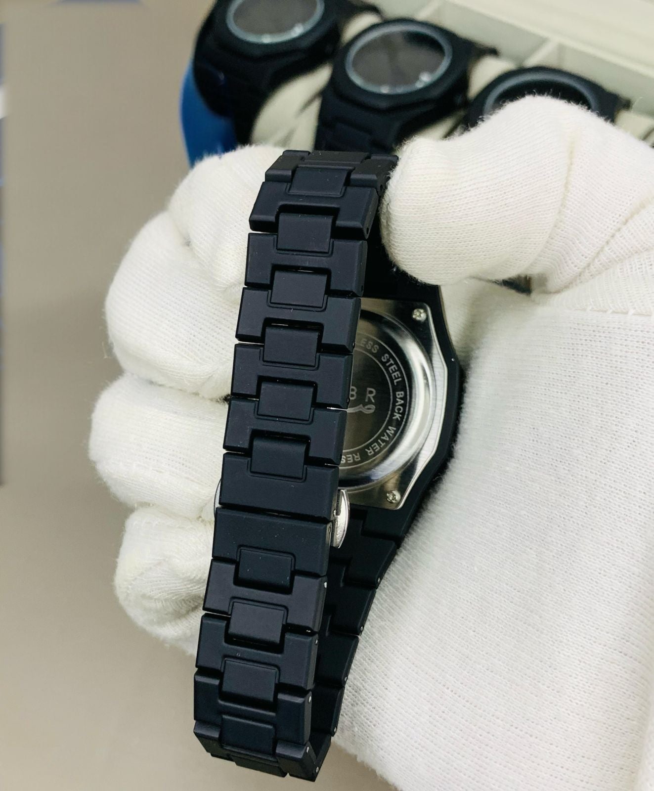 SABR Watch – Aura Model