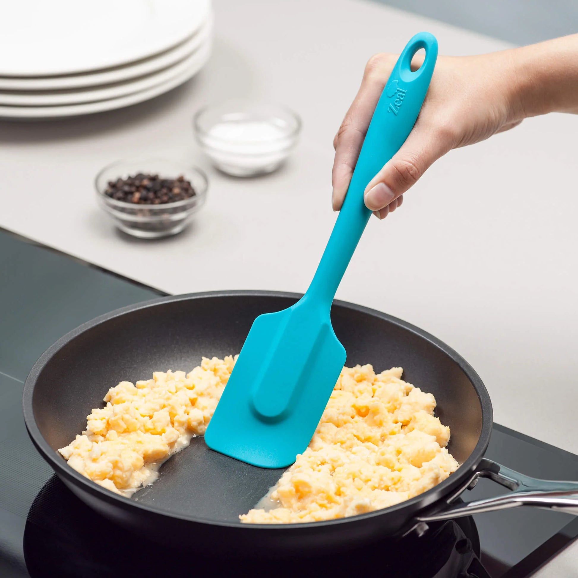 Ergonomic Silicone Spatula (Multicolors)