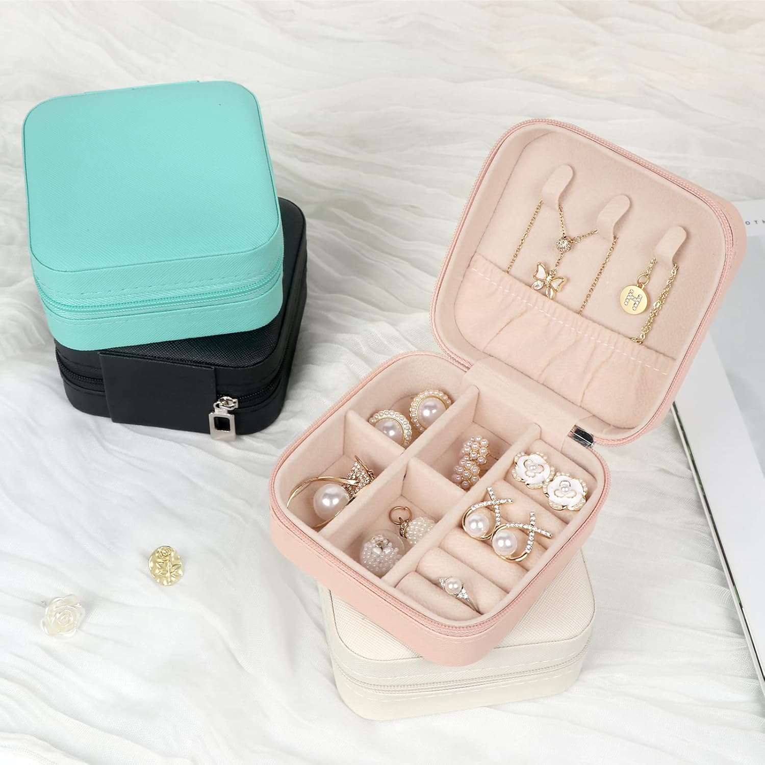 Jewelry Case - Small Jewelry Box - Jewelry Organizer - Storage Case Portable PU Leather - Mini Jewelry Travel Case for Girls Womens Earring, Necklace, Rings,Bracelets