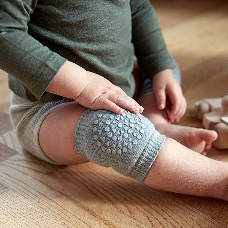 Non Slip Crawling Elbow Infants Toddlers Baby Accessories Smile Knee Pads Protector