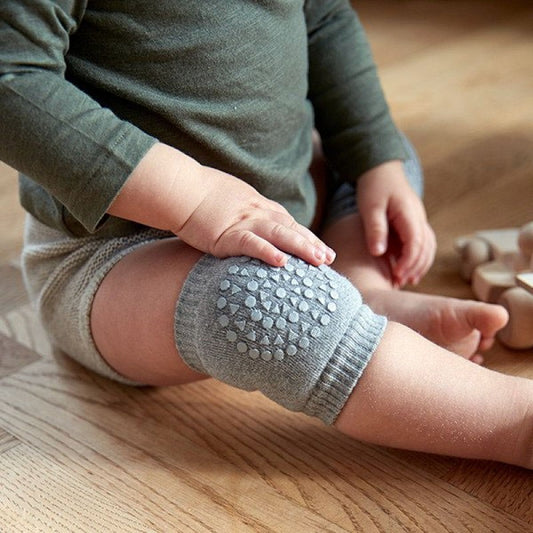 Non Slip Crawling Elbow Infants Toddlers Baby Accessories Smile Knee Pads Protector